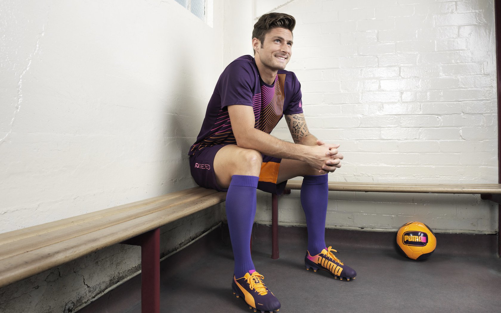 运动科技设备升级助力选手动态监控，运动监控系统的功能有哪些