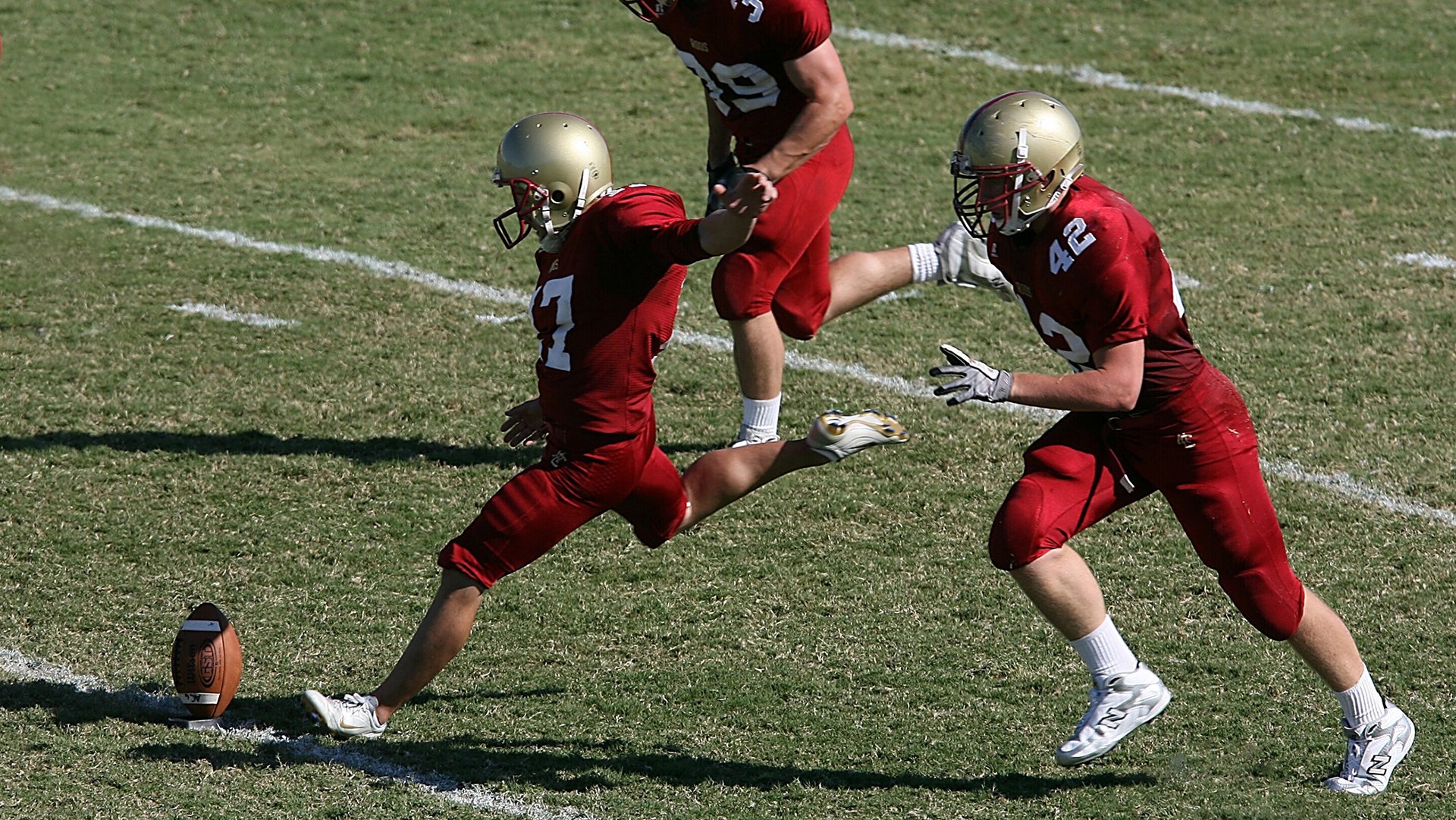 足球运动推广缺乏家庭层面支持体系，足球需求